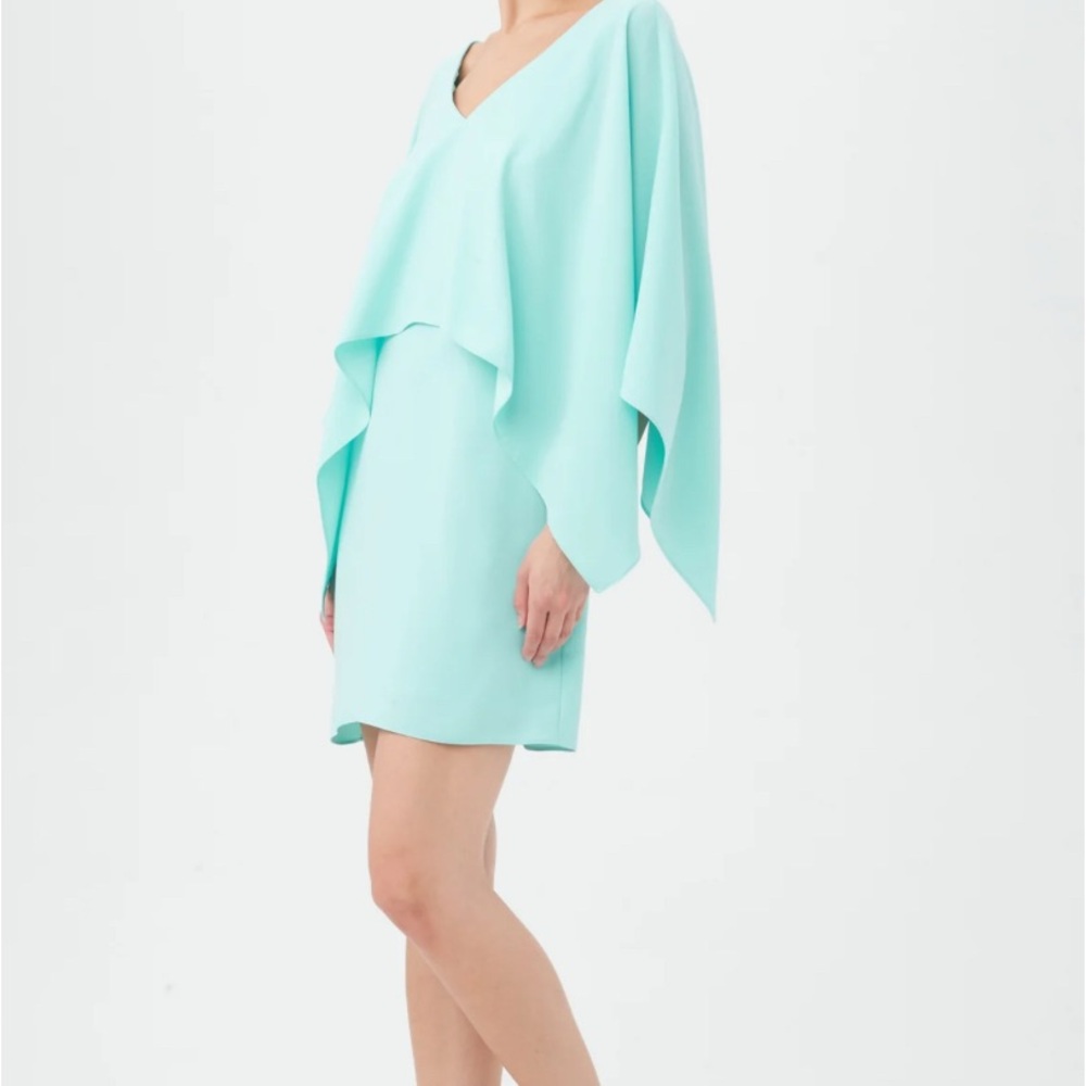NWT Trina Turk Azzurra Dress Size XSmall